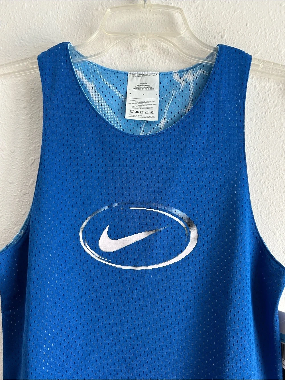 Nike Reversible Basketball Jersey Kids Size M Blue Mesh Logo